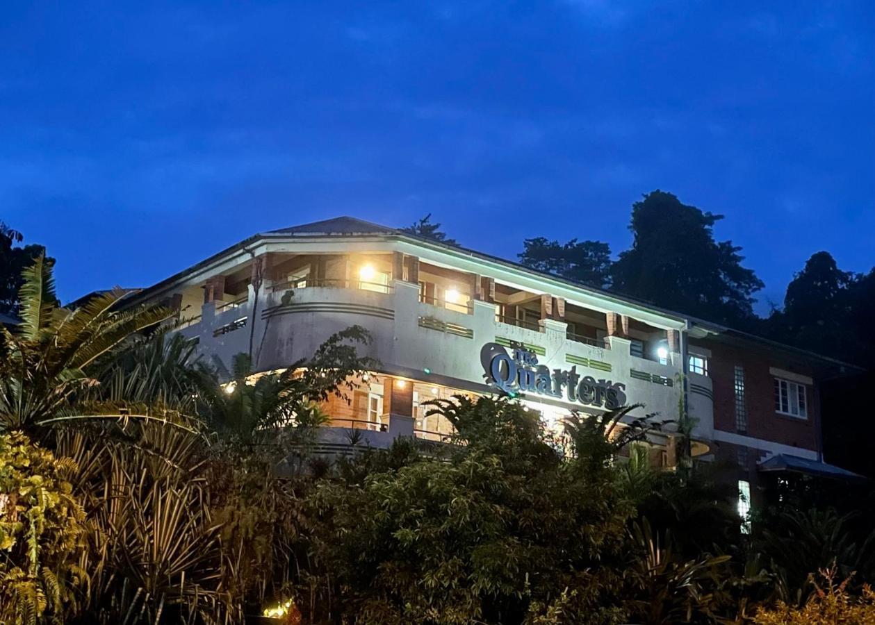 Hotel Babinda Quarters Extérieur photo