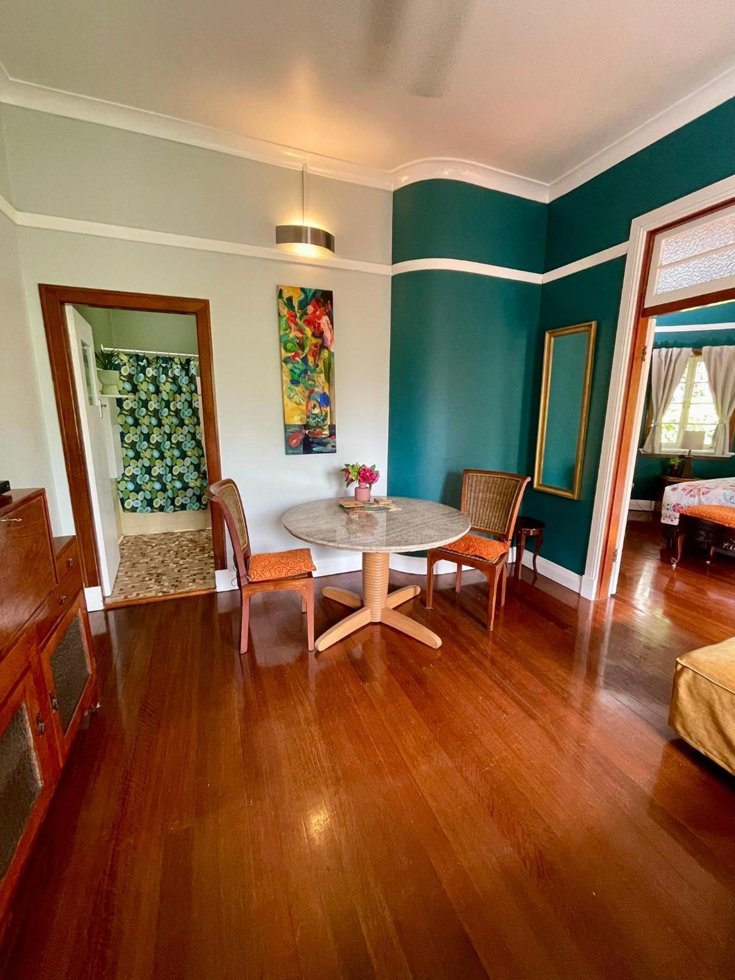 Hotel Babinda Quarters Extérieur photo